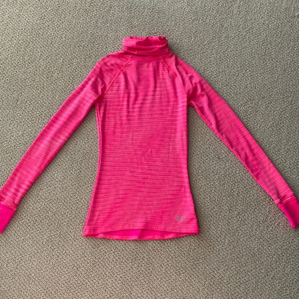 Under Armour Fitted Long Sleeve Turtleneck Top Shirt Hot Pink Size XS Like New